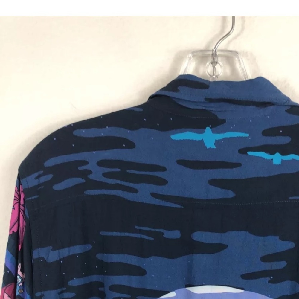 DRx Romanelli x GUESS Tahitian Inspired Shirt - Picture 10 of 12